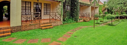 Afrique Boutique Hotel O.R. Tambo