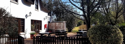 Oakhurst Hotel