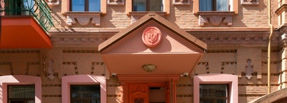 Hotel 19
