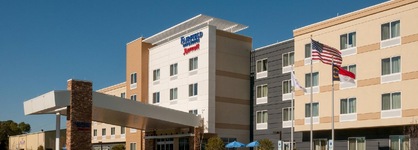 Fairfield Inn & Suites By Marriott Fayetteville North