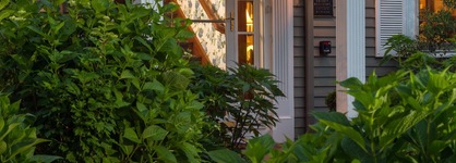 Old Harbor Inn