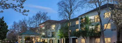 Courtyard By Marriott Stockton