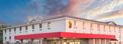 Super 8 By Wyndham Terre Haute
