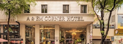 A&Em Saigon Hotel
