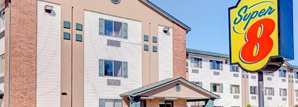 Super 8 By Wyndham Louisville Airport