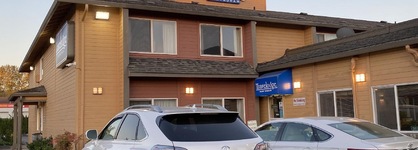 Travelodge Suites By Wyndham Newberg
