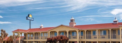 Days Inn By Wyndham Van Horn Tx