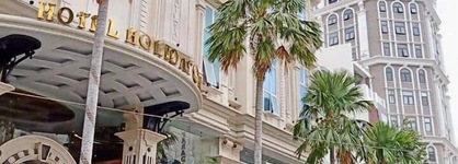 Holiday One Hotel