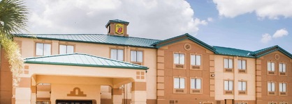 Super 8 By Wyndham Port Arthur Nederland Area