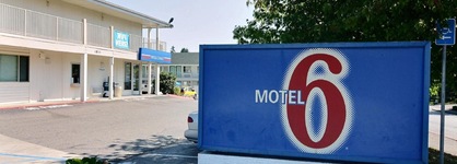 Motel 6 Tacoma South