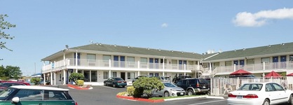 Motel 6 Tacoma South