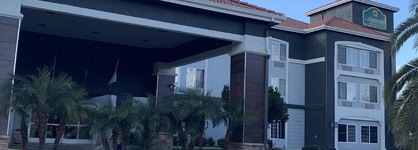 La Quinta Inn & Suites By Wyndham Visalia Sequoia Gateway