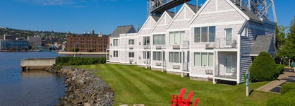 South Pier Inn