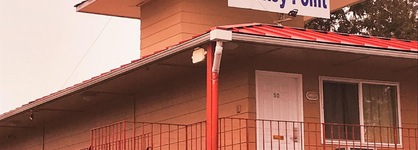 Smokey Point Motor Inn
