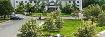 Comfort Inn & Suites Near Burke Mountain