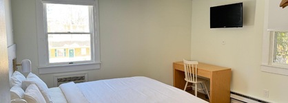 Maple Leaf Inn - Lake Placid