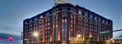Drury Plaza Hotel Broadview - Wichita