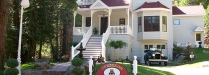 Tin Lizzie Inn
