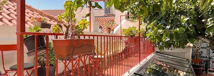Casa Do Bairro By Shiadu