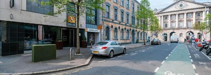 Ten Square Hotel
