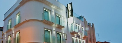 Hotel Magic