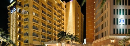 Vessel Hotel Campana Okinawa