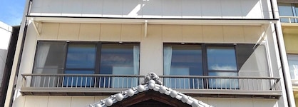 Sakuraya