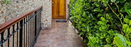 Casa Del Maya Bed & Breakfast