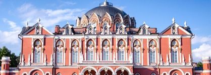 Petroff Palace Boutique Hotel