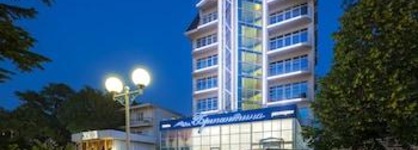 Brigantina Hotel