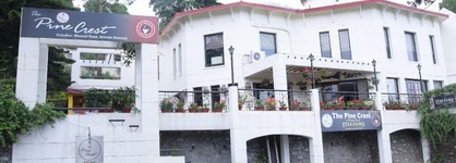 8Fold-Pinecrest By Larisa, Bhimtal
