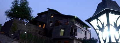 Woodsmoke Resort & Spa
