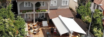 A&B Home Hotel