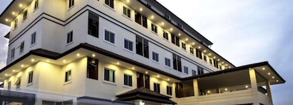 The Rich Residence