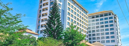 K Park Grand Hotel