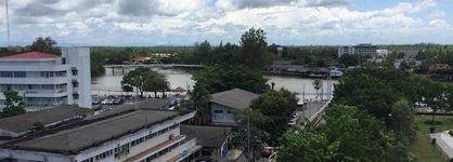 Grand Thara Hotel