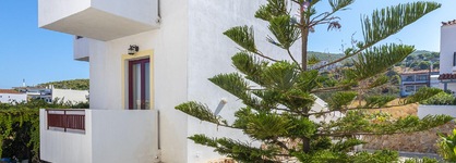Laza Beach Inn