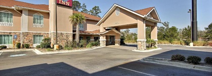 Magnolia Inn & Suites