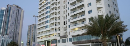 Ramada By Wyndham Beach Hotel Ajman