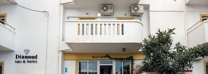 Diamond Apartments & Suites