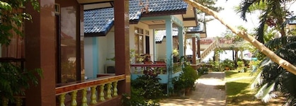 Lanta Paradise Beach Resort