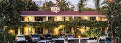 Lavender Inn By The Sea
