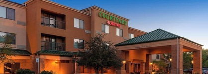 Courtyard By Marriott Traverse City