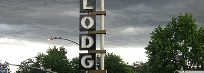 Thunderbird Lodge