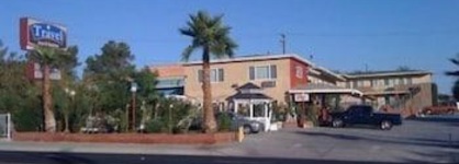 Travel Inn And Suites