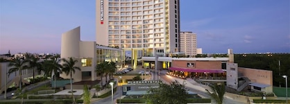 Hotel Krystal Urban Cancún & Beach Club