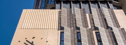 Ibis Adelaide