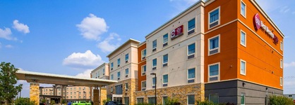 Best Western Plus Eastgate Inn & Suites