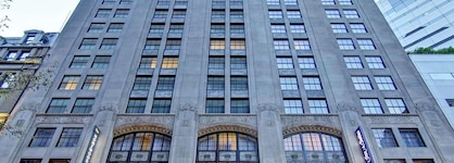 Hampton Inn & Suites Cincinnati-Downtown