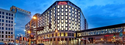 Hampton Inn & Suites Minneapolis Downtown